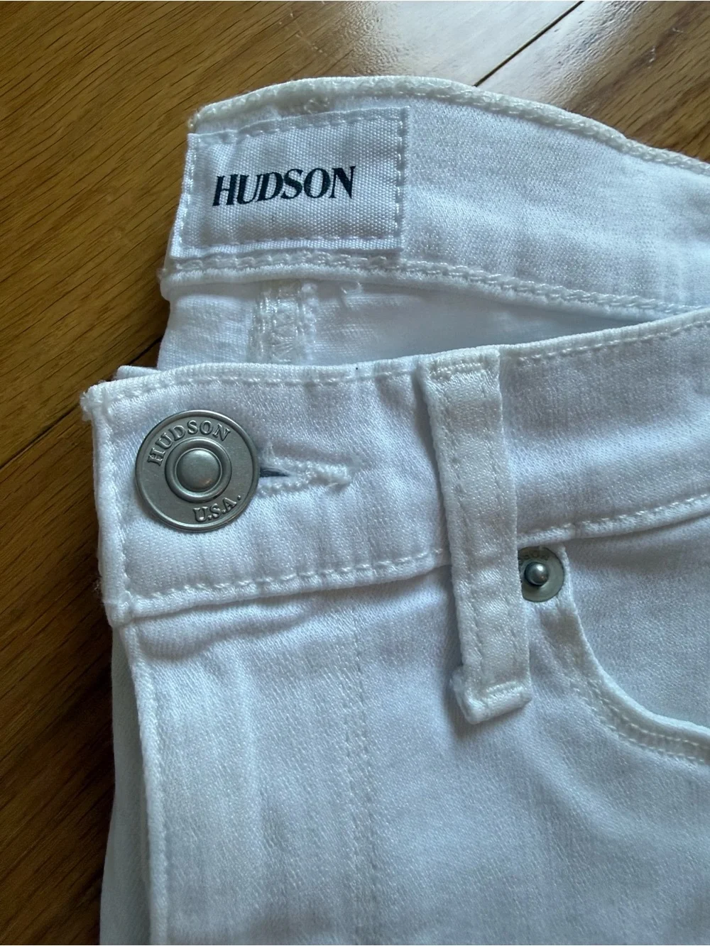 NWT Hudson Natalie Midrise Crop Super Skinny Jeans in White